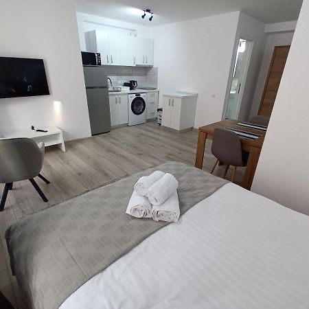 Old Town Studio Apartments Μπάια Μάρε Εξωτερικό φωτογραφία
