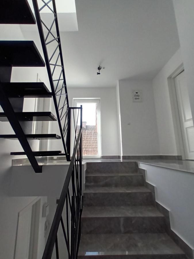 Old Town Studio Apartments Μπάια Μάρε Εξωτερικό φωτογραφία