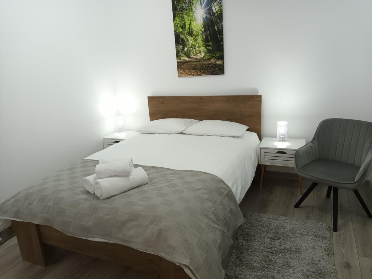 Old Town Studio Apartments Μπάια Μάρε Εξωτερικό φωτογραφία